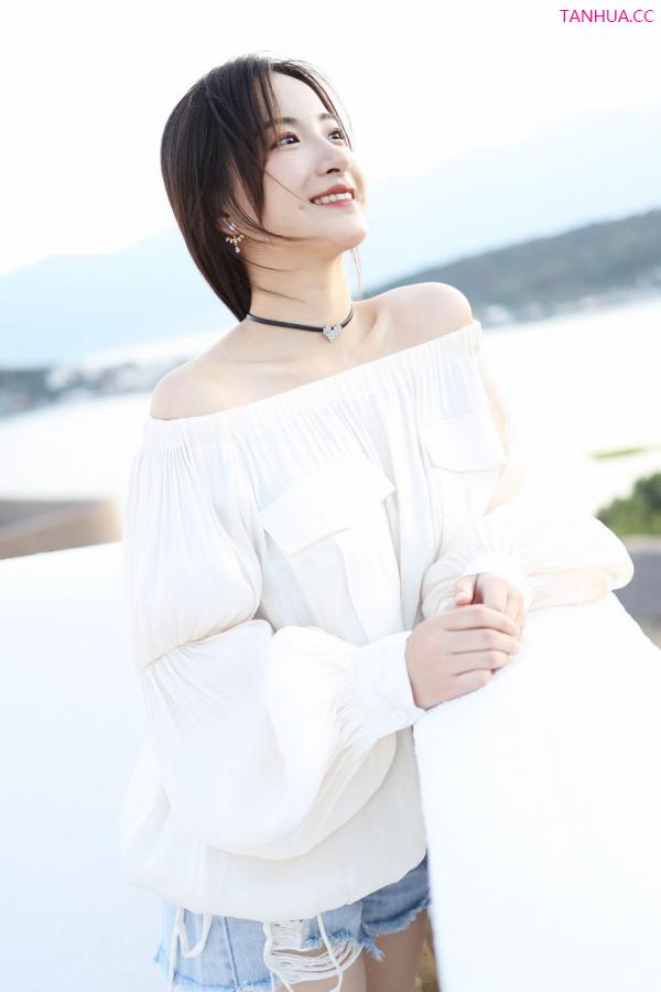 龚天艺 艺儿拿铁 [XIUREN]高清写真图 2020.01.21 艺儿拿铁第19张图片